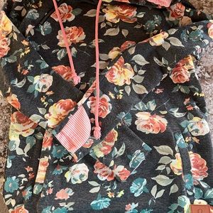 Ampersand Avenue Size Small hoodie worn one time